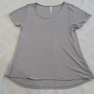 Lularoe Classic Tee